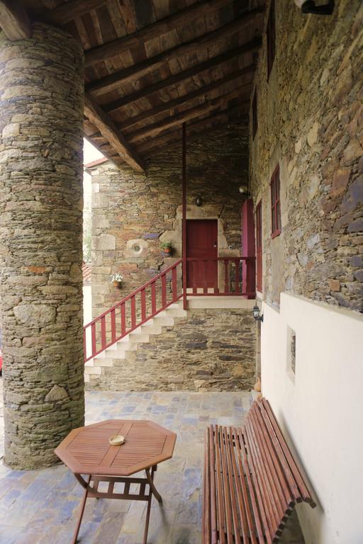 A Pena De Augasantas Guest House Oca de Abaixo Exterior photo
